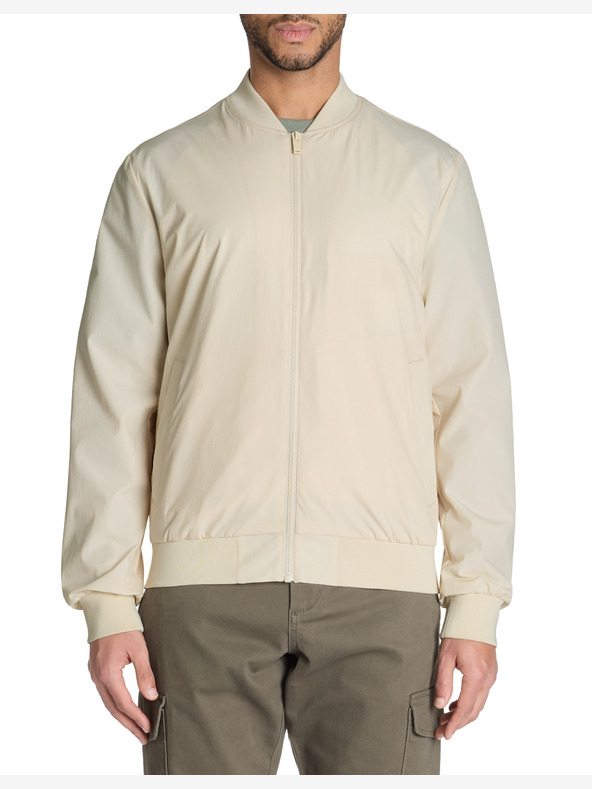 Celio Lubluz2 Яке ---