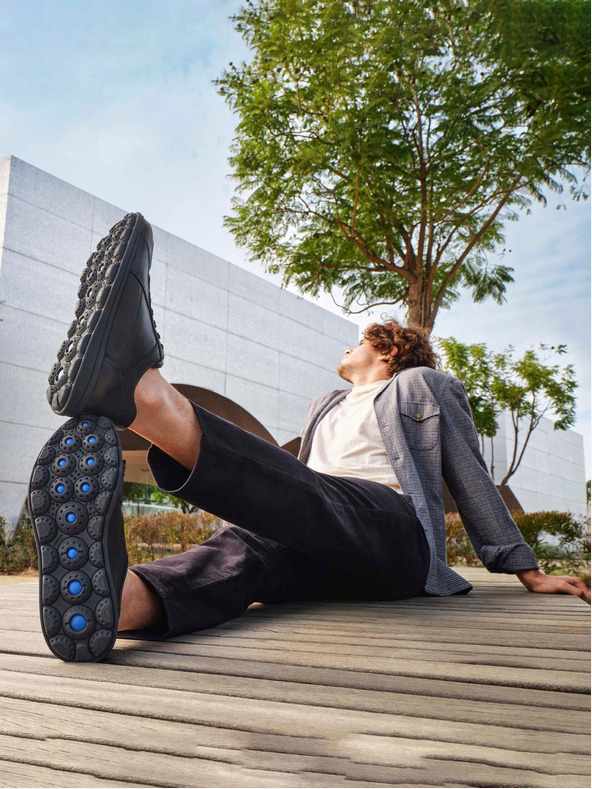 Geox Черни мъжки маратонки Geox Spherica EC12