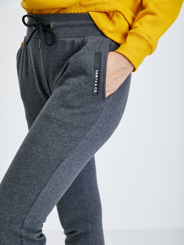 Sam 73 Тъмно сив дамски спортен панталон с тен SAM 73 Rindi