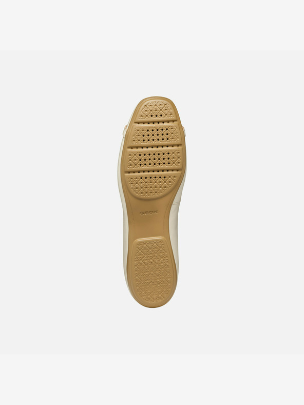 Geox Кремави балерини Geox Annytah Жени