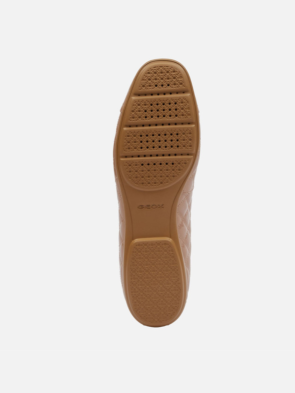 Geox Кафяви балерини Geox Annytah Жени