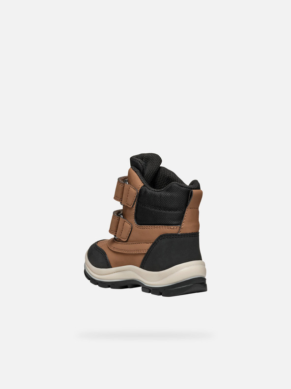 Geox Кафяви зимни обувки за момчета Geox Flanfil B Abx