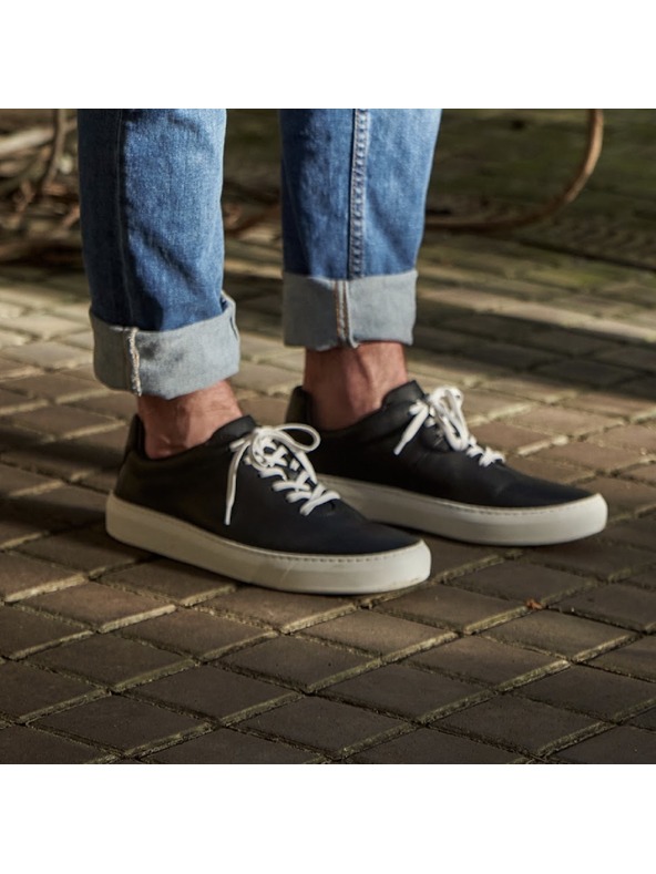 Vasky Маратонки/обувки черно и бяло VASKY