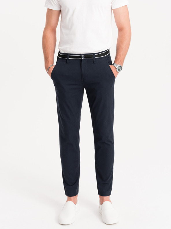 Ombre Clothing Тъмносин мъжки панталон чино с декоративен колан Ombre Clothing