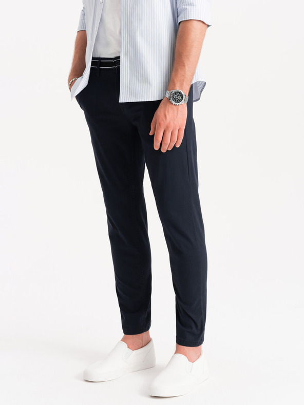 Ombre Clothing Тъмносин мъжки панталон чино с декоративен колан Ombre Clothing