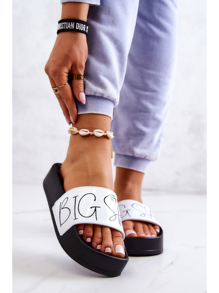 BIG STAR SHOES Дамски чехли Big Star в черно и бяло