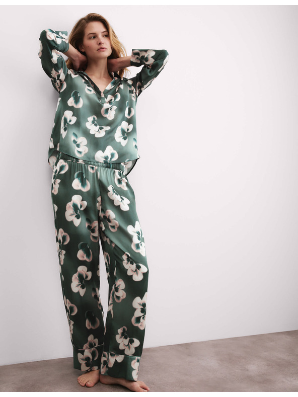 Marks & Spencer Сатенени цветни пижамени панталони Marks & Spencer зелена