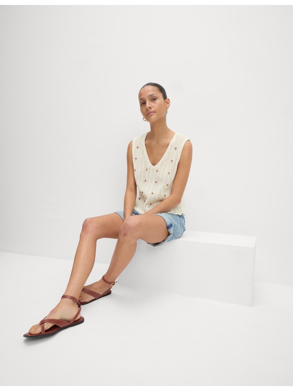 Marks & Spencer Скъсена текстурирана жилетка от памучна смес, тесен силует Marks & Spencer сметанов