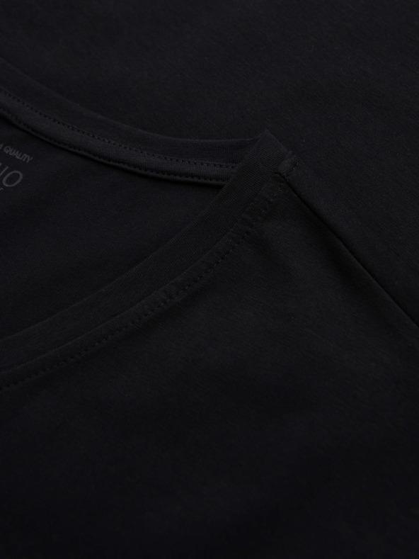 Ombre Clothing Мъжка тениска с V-образно деколте SLIM FIT с еластан и щампа черна Ombre Clothing