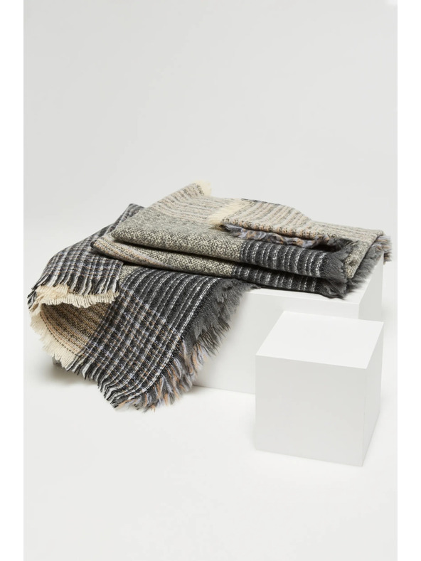 Moodo Бежово-сив дамски шал Moodo