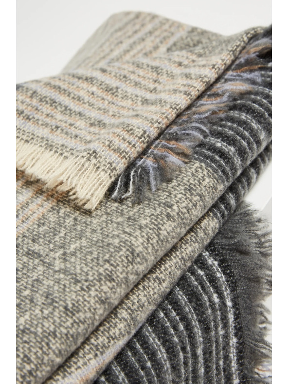 Moodo Бежово-сив дамски шал Moodo