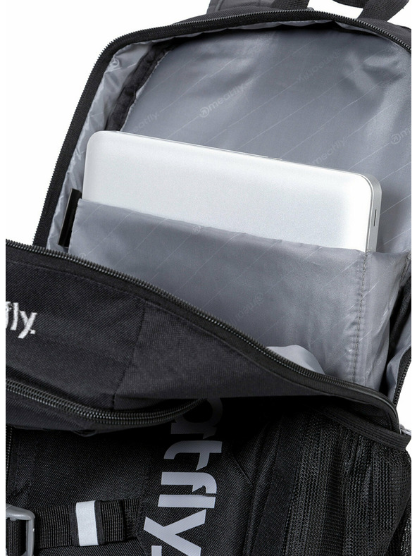 Meatfly Meatfly раница Basejumper Black 22 L + МОЛИВНИК БЕЗПЛАТНО | Черна | Обем 22 L