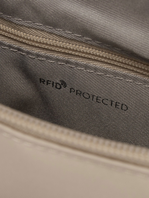 Hedgren Бежова дамска чанта с презрамка Hedgren Eye