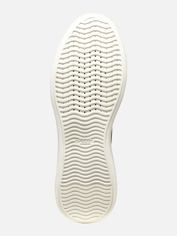 Geox Черни дамски маратонки Geox Sunnetty