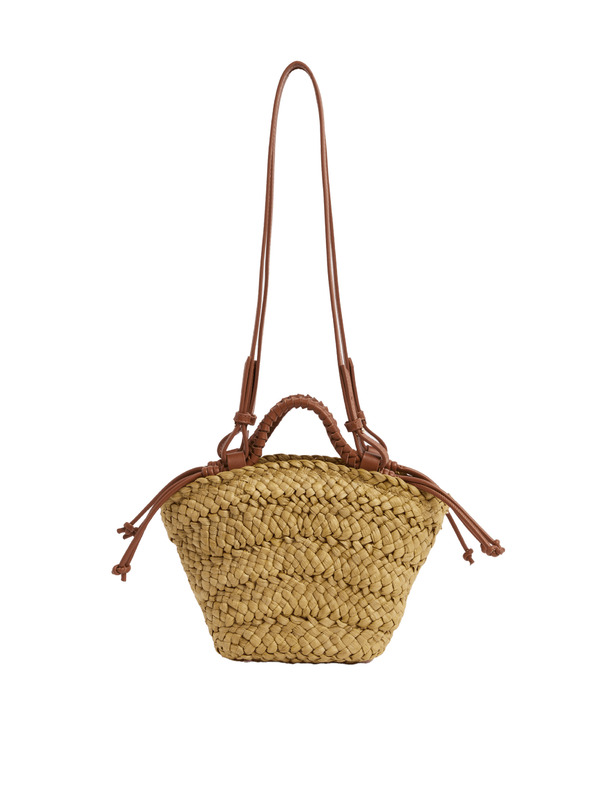 Marks & Spencer Сламена тъкана мини чанта през рамо с форма на кошница Marks & Spencer бежово