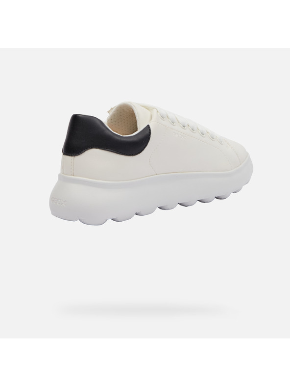 Geox Бели маратонки Geox Puffypop за момичета