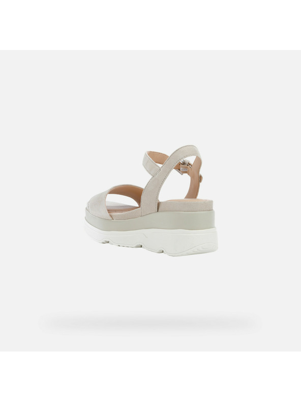 Geox Бежови дамски сандали Geox Gardenia