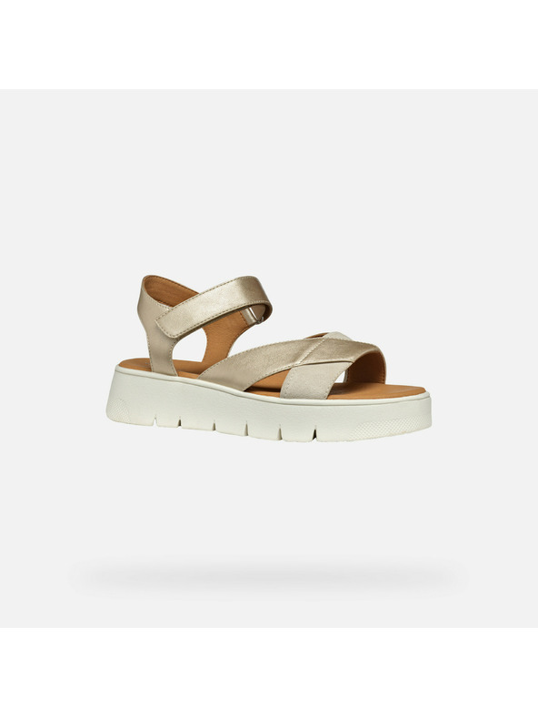 Geox Златисти дамски сандали Geox Dandra 40