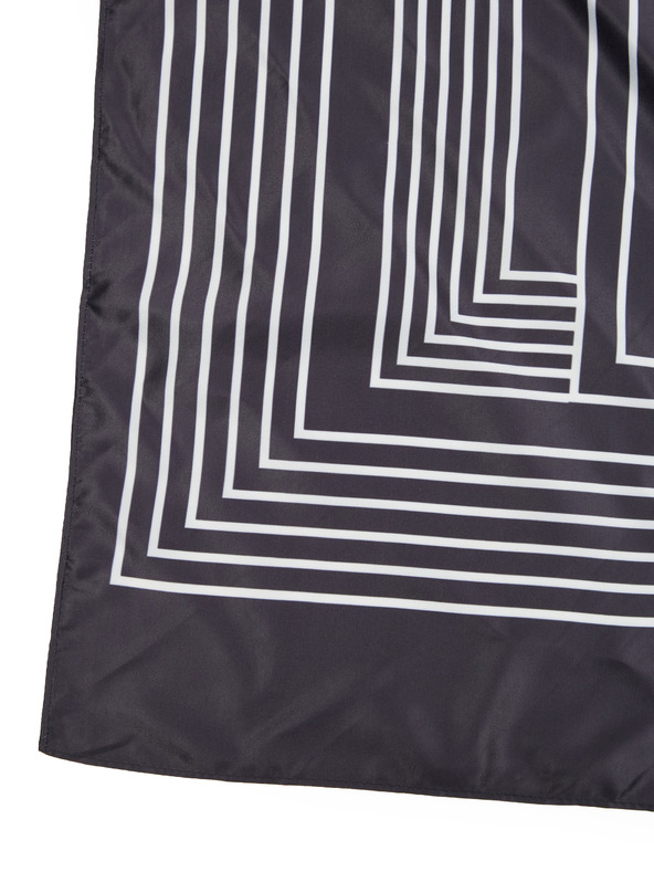 Orsay Черен дамски шал ORSAY