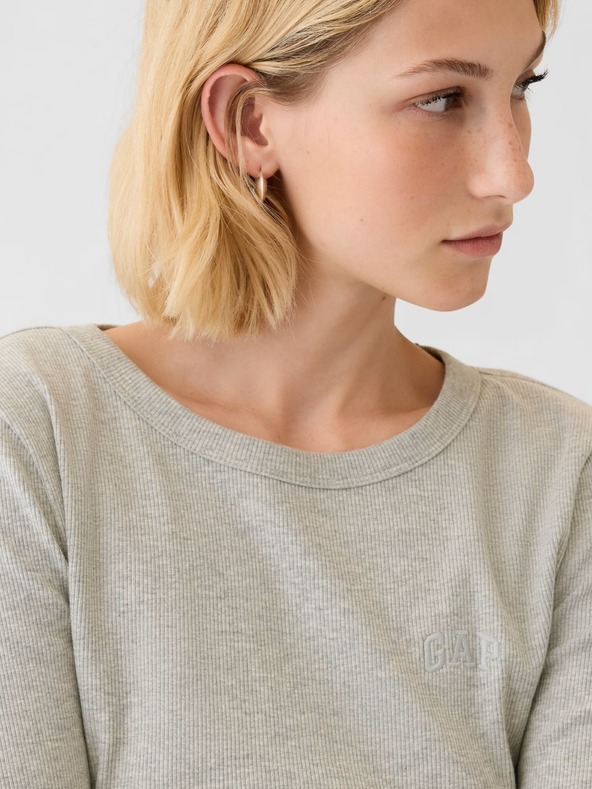 GAP Тениска с ребра GAP