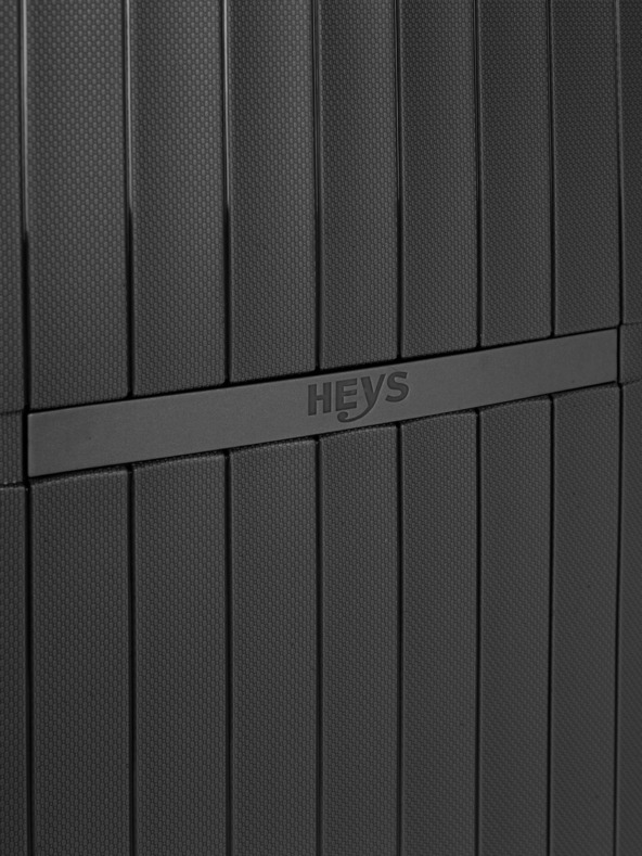 Heys Черен пътнически куфар Heys Airlite S Black