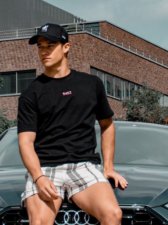 Be52 Be52 Wagon шапка премиум черна