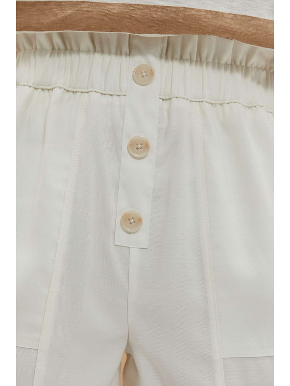 Moodo Бели дамски къси панталони Moodo