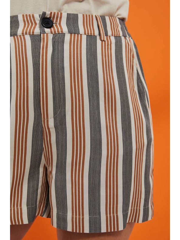 Moodo Дамски къси панталони на сиво и кафяво райе Moodo