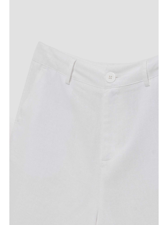 Moodo Бели дамски къси панталони Moodo