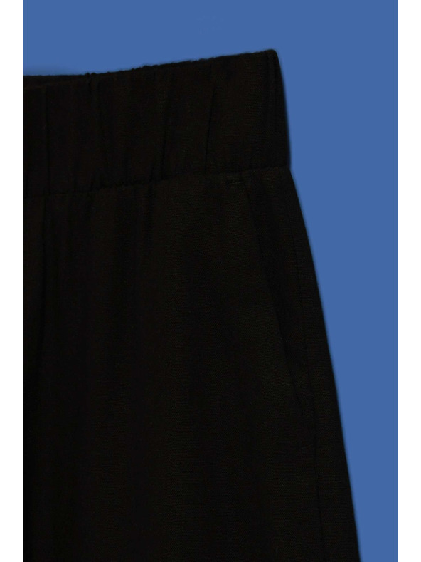 Moodo Черни дамски къси панталони Moodo