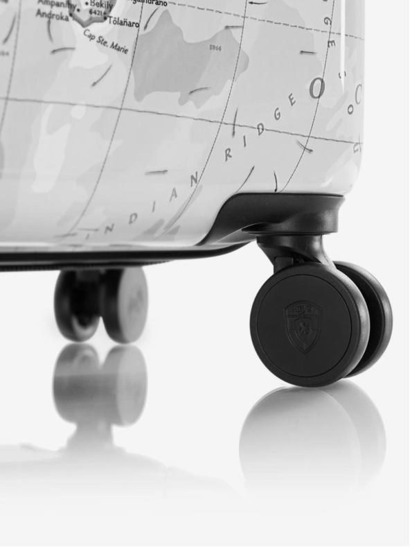 Heys Комплект от три щампосани пътни куфара в бяло Heys Journey 3G S,M,L Black/White Map