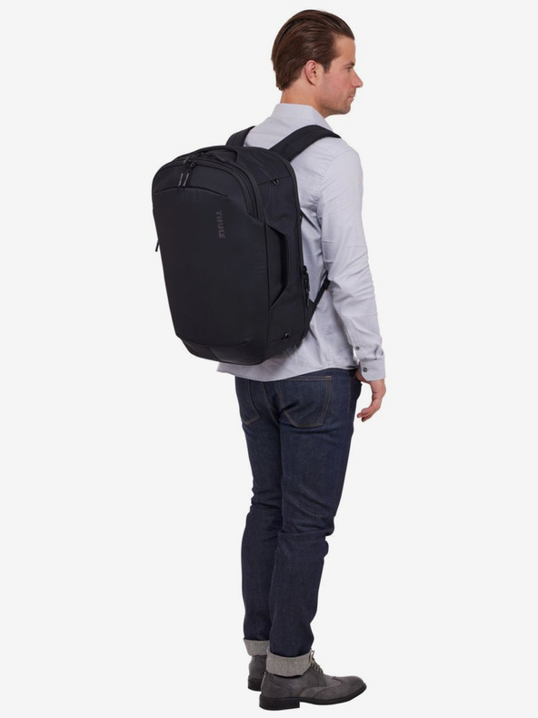 Thule Черен ръчен пътнически куфар Thule Subterra 2