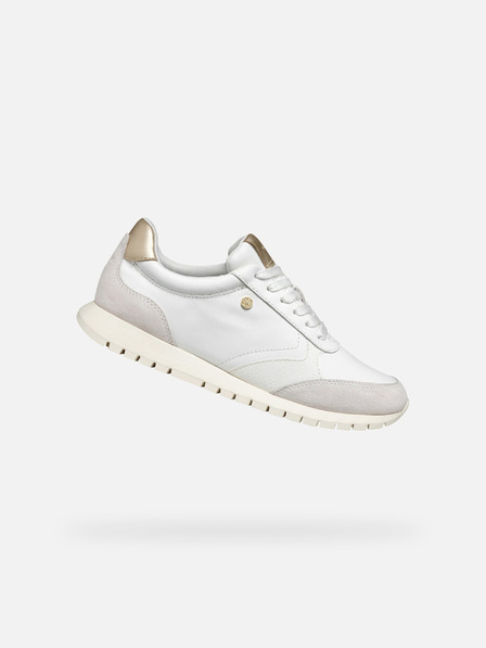 Geox Бели дамски маратонки Geox Sukie 2.0