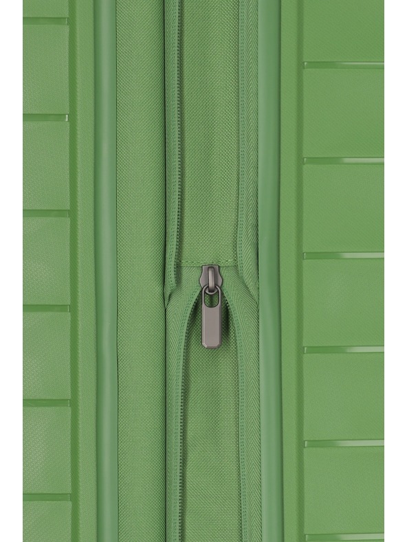 Travelite Travelite Mooby M Зелен пътнически куфар