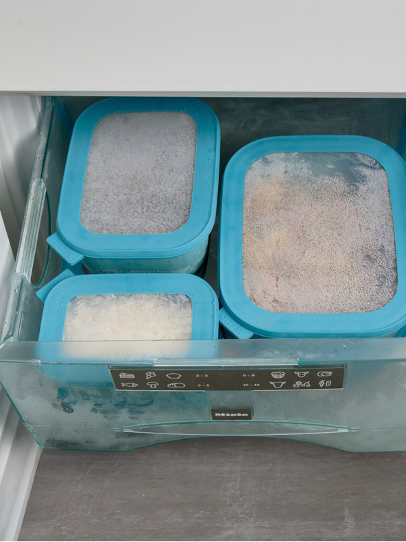 Mepal Комплект от три правоъгълни купи в светлосин цвят Mepal Cirqula Rectangular (500 + 1000 + 2000 мл)