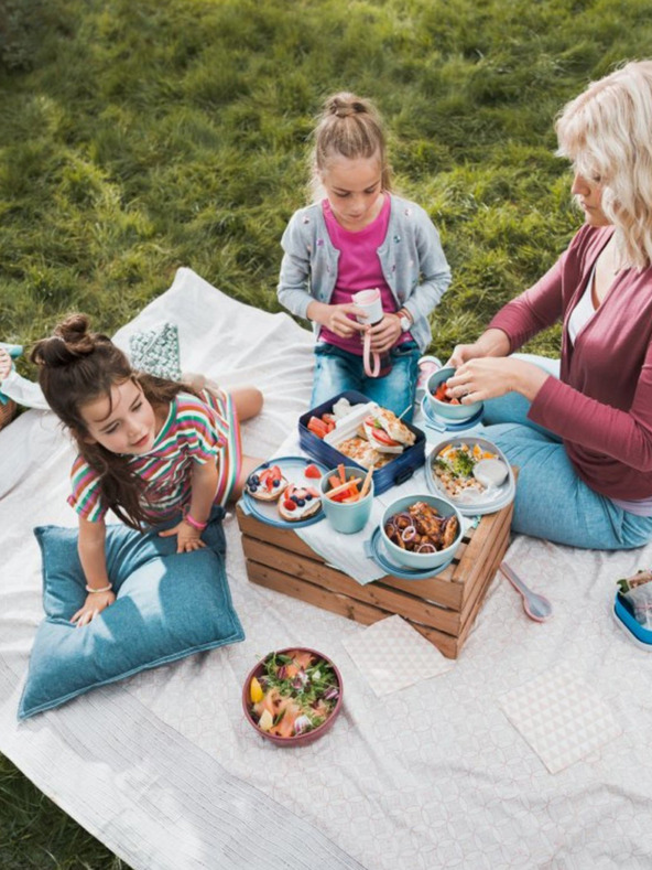 Mepal Светлосина кутия за храна Mepal Bento Midi