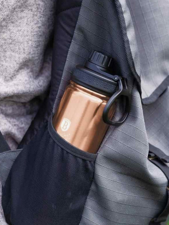 Berlingerhaus Спортна бутилка от неръждаема стомана 0,72 л BERLINGERHAUS Rosegold Metallic Line