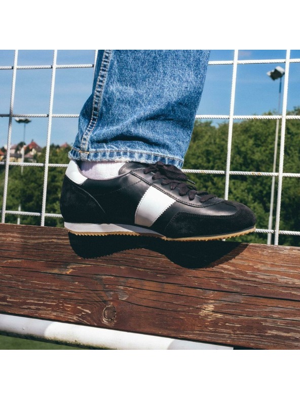 BOTAS *** Мъжки кожени маратонки / обувки Botas Classic Black