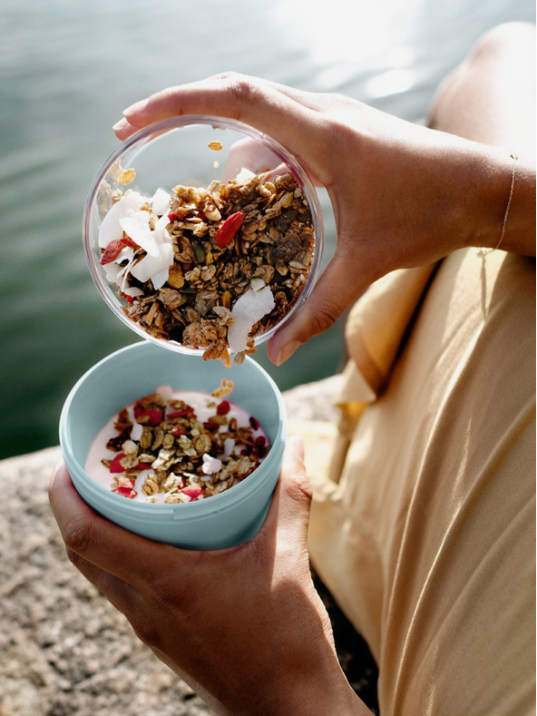 Mepal Светлозелена кутия за обяд Mepal Ellipse Mini (300 + 120 ml)