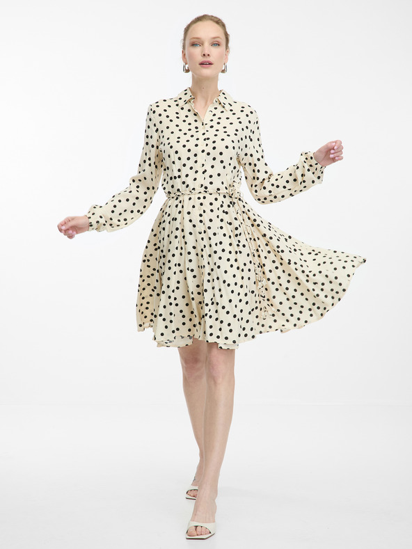 Orsay Кремови дамски ризови рокли до коляното ORSAY