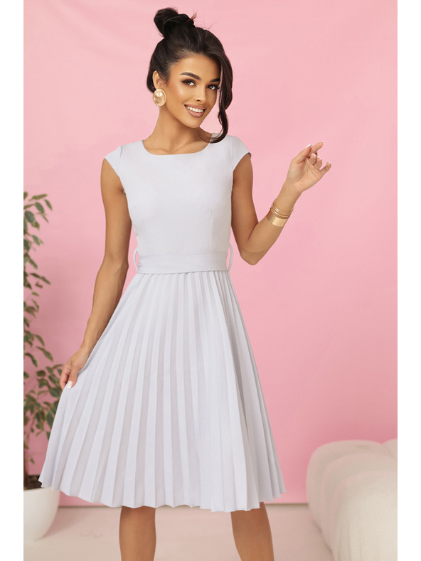 numoco LILA плисирана рокля с къс ръкав и колан