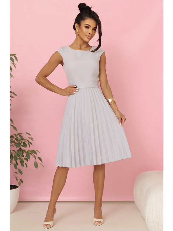 numoco LILA плисирана рокля с къс ръкав и колан