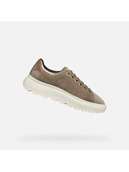 Geox Бежови дамски обувки Geox Spherca EC4.1