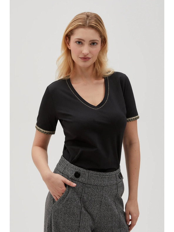Moodo Черна базова тениска с V-образно деколте