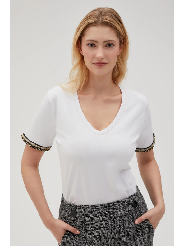 Moodo Бяла базова тениска с V-образно деколте