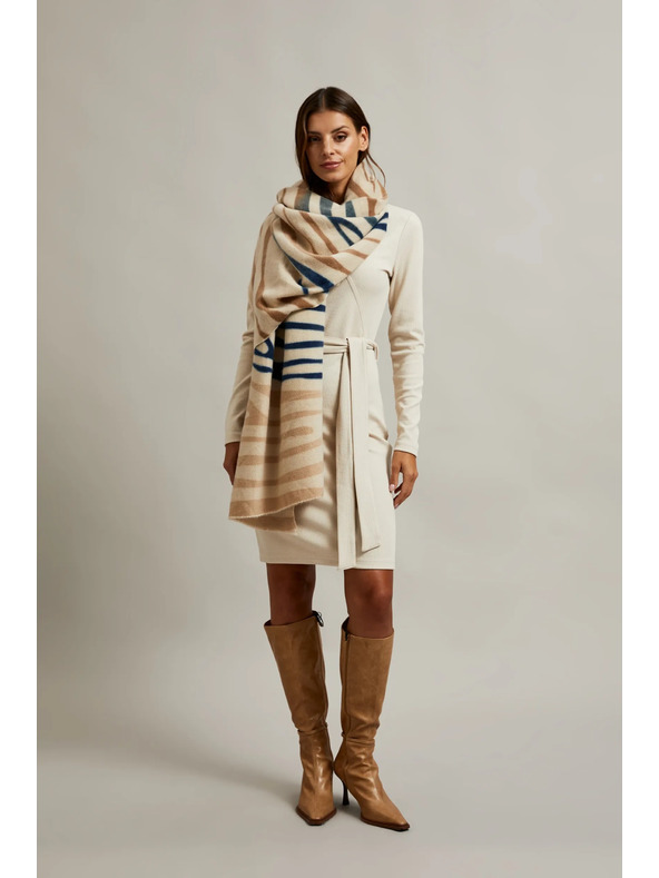 Moodo Бежов дамски шал