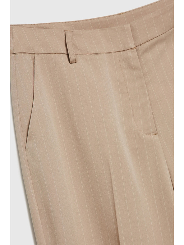 Moodo Бежови официални дамски панталони Moodo