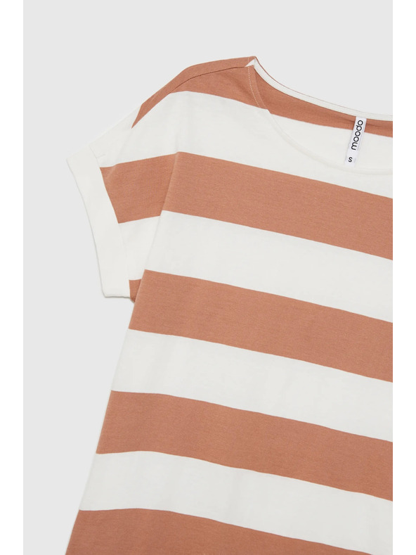 Moodo Бежово-бяла раирана дамска тениска Moodo