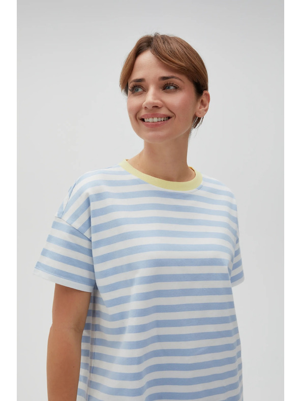 Moodo Синьо-бяла раирана тениска с жълта яка