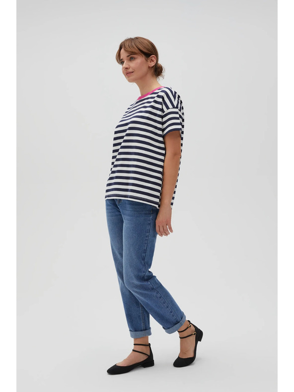 Moodo Синьо-бяла раирана тениска с розов яка